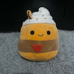 NWT Pommie the Apple Cider 🍎 Squishmallow 7"